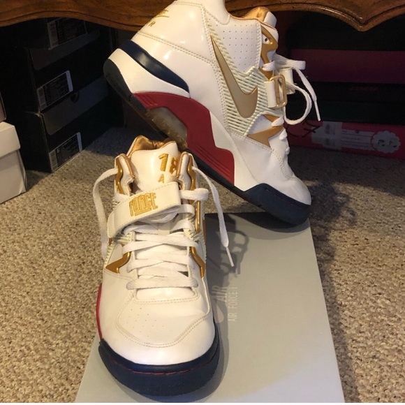 nike air force 180 finish line